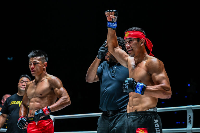 « Je n'ai pas eu ma ceinture » – Akbar Abdullaev réfléchit à sa victoire douce-amère contre Tang Kai lors de ONE Fight Night 27