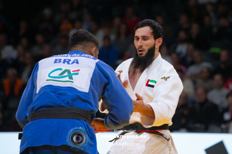 Dzhafar Kostoev impitoyable à Paris Victory