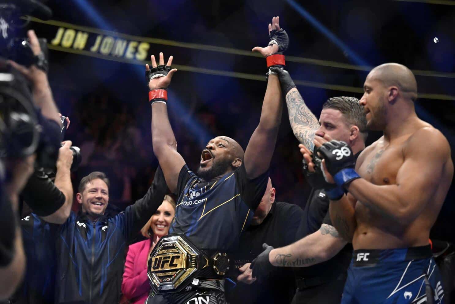 Marc Diakiese exhorte Jon Jones à éviter le «faim» Tom Aspinall