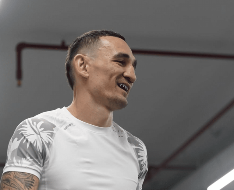 Max Holloway met à jour les fans lors de son prochain combat