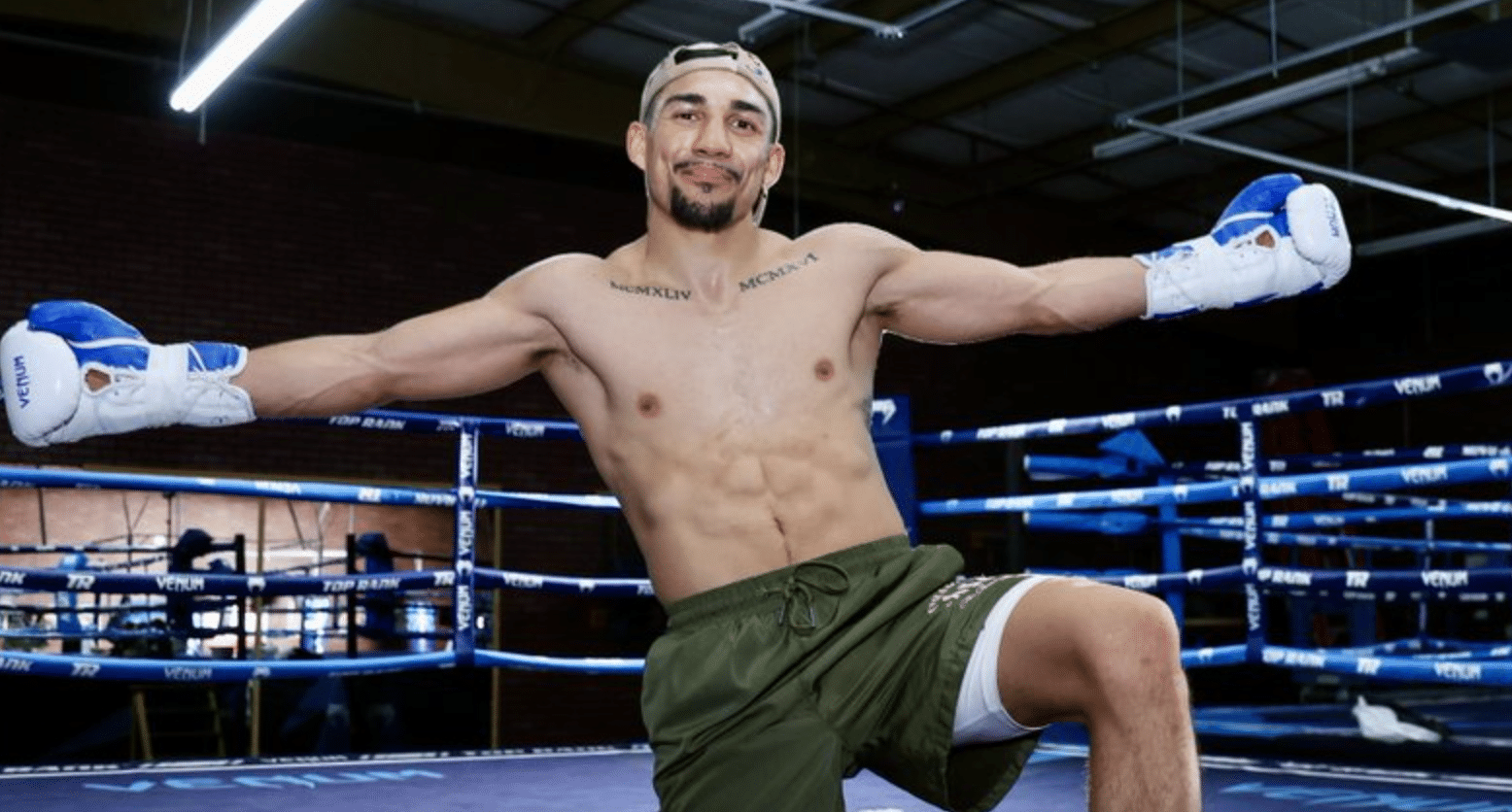 Teofimo Lopez donne à Richardson Hitchins une offre à prendre ou à se laisser