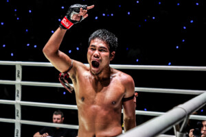 Muangthai Pk Saenchai Ibragim Abdulmedzhidov, un vendredi, combat 100 26