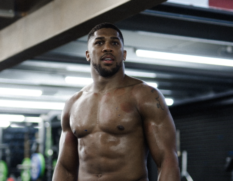 Joshua s'est blessé jusqu'à l'été