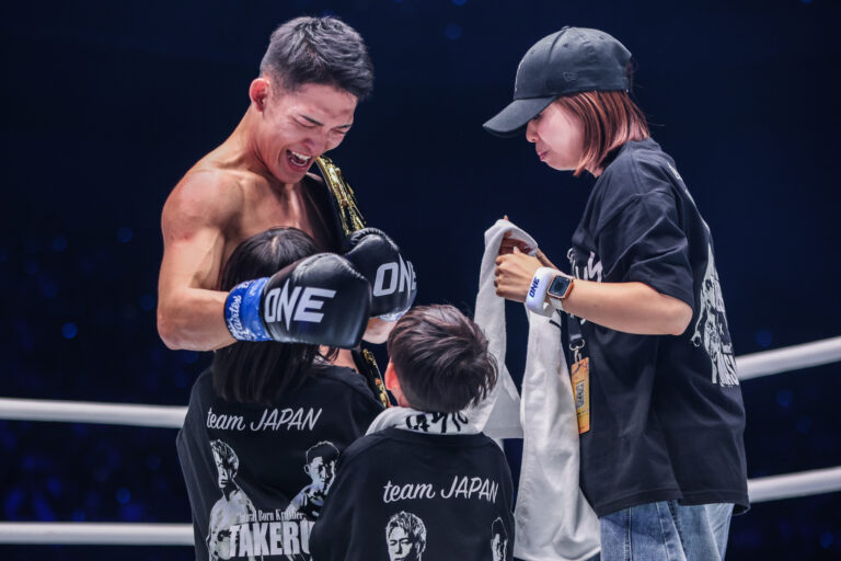 Les meilleures photos de One 172: Takeru Vs. Rodtang