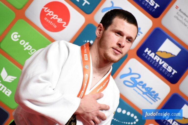 Tato Grigalashvili pratique avec Silver U90kg mais Giorgi Jabniashvili attrape l'or à Linz