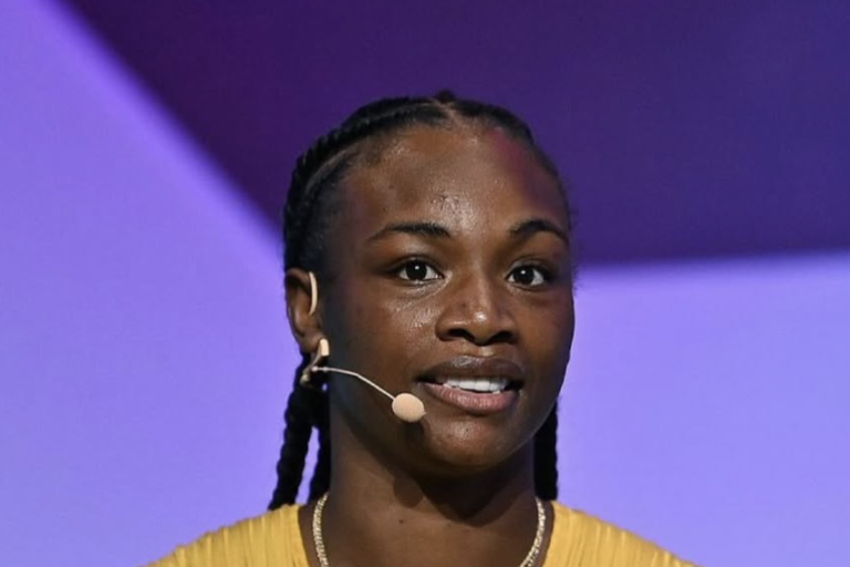 Le rival de Shields s&rsquo;apprête à intenter une action en justice contre elle