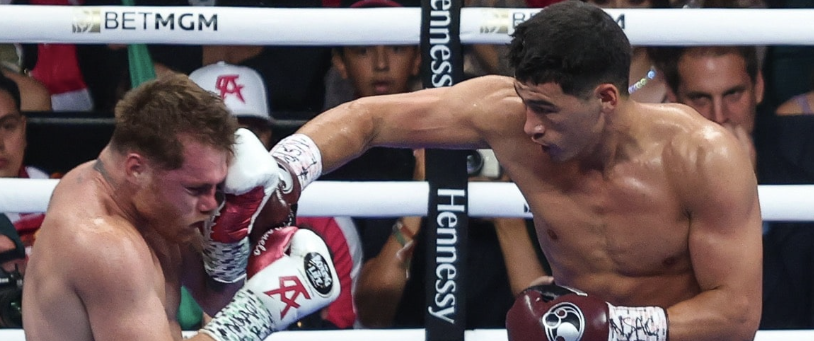 Canelo cible le revanche BIVOL | Combattre les sports