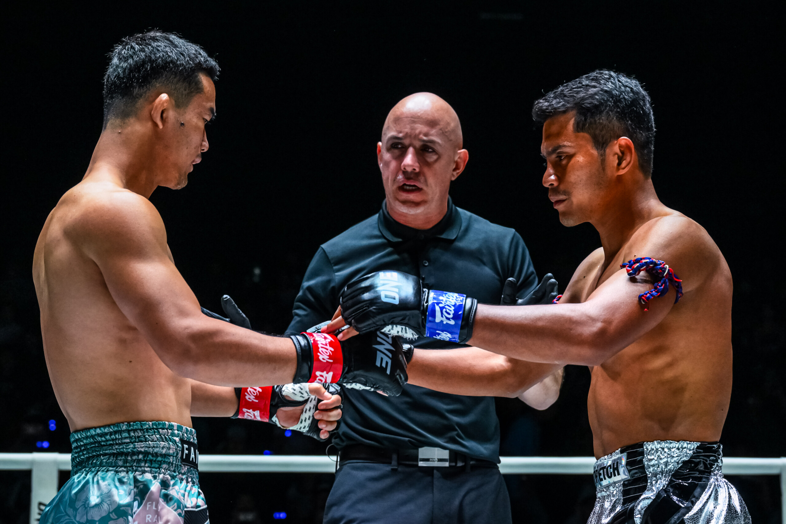 Kompet Fairtex Chartpayak Saksatoon ONE Friday Fights 86 12