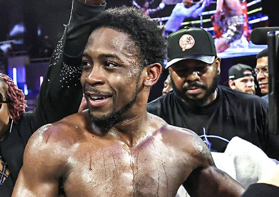 Keyshawn Davis a besoin d'un nouvel adversaire après l'offre de rejet De Los Santos