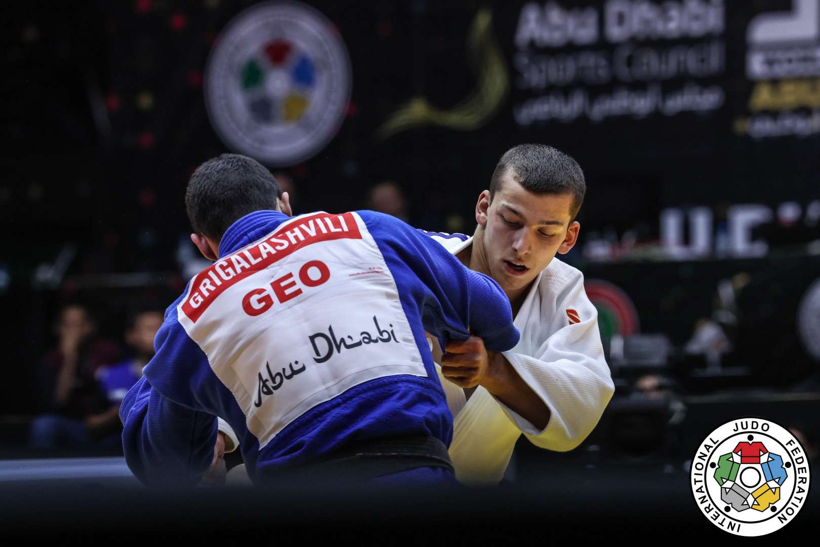 Timur Arbuzov se venge sur Grigalashvili