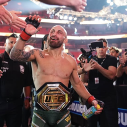 Alexander Volkanovski nomme une date de retour prévue et un adversaire probable