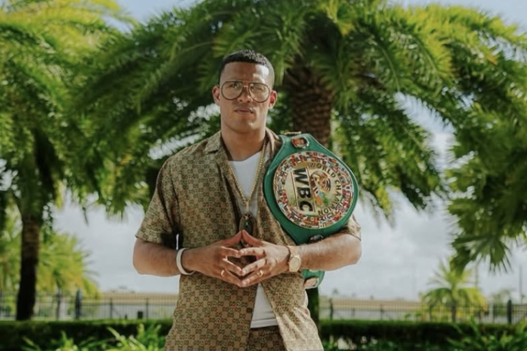 Benavidez envisage la suprématie de Cinco de Mayo
