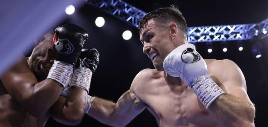 Callum Smith dans les pourparlers pour combattre Warde ou Benavidez