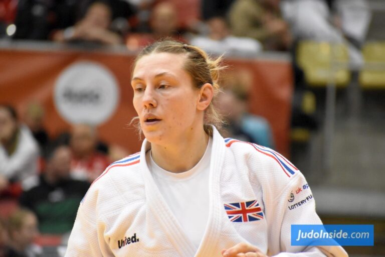 Emma Reid frappe l'or le dernier jour de Dushanbe Grand Slam