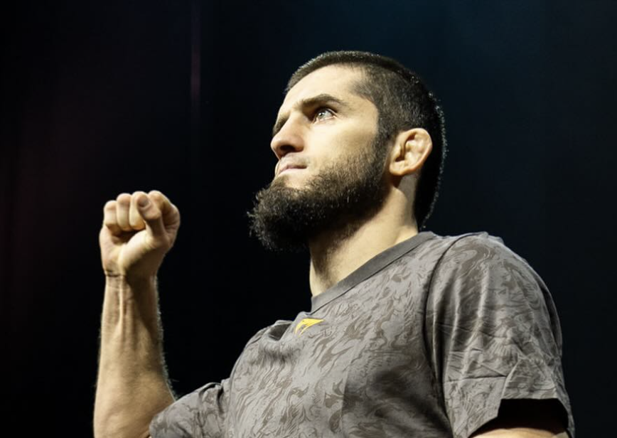 Makhachev Eyes Second Belt après que Maddalena bat Belal