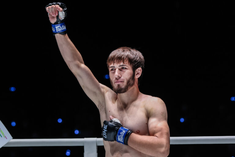 «  Rien ne me surprendra '' – Ibragim Dauev prêt pour l'épreuve de force avec Magomed AKAEV invaincu