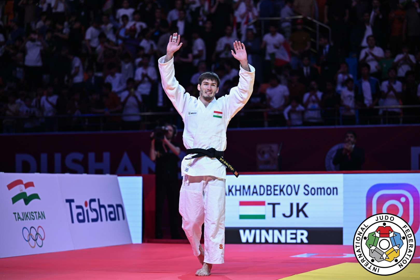 Tajik Somon Makhmadbekov Numéro un dans le classement mondial de l'IJF