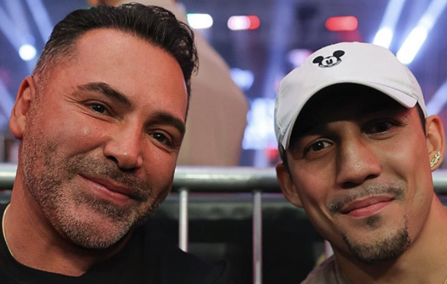 De La Hoya propose Teo Golden Boy Deal
