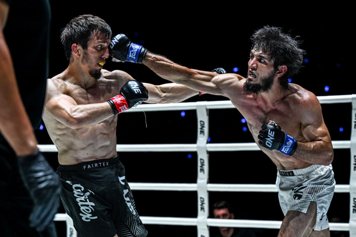 Dzhokhar Eskiev Imran Satev un vendredi combat 111 40