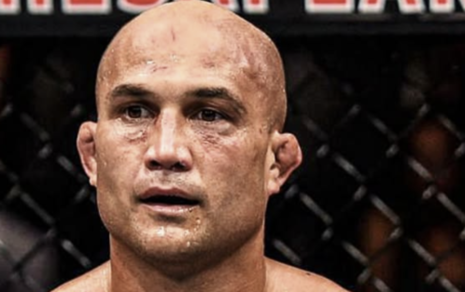 BJ Penn a ordonné de quitter la maison, une ordonnance d'interdiction prolongée