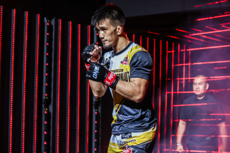 Jeremy Pacatiw Vs. Elbek Alyshov Bantamweight MMA Clash a ajouté à One Fight Night 34 le 1er août