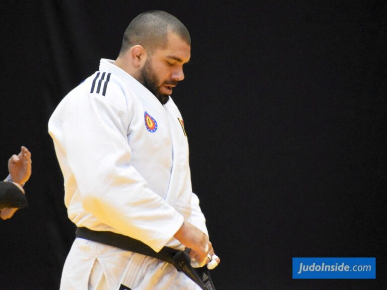 Toma Nikiforov fait ses adieux au cœur lourd