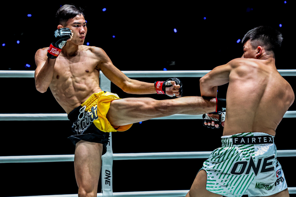 Khunpon aekmuangnon tang qiqin un vendredi combat 112 17
