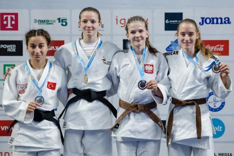 Fenne Peeters attrape l'or pour la Belgique après huit ans de sécheresse