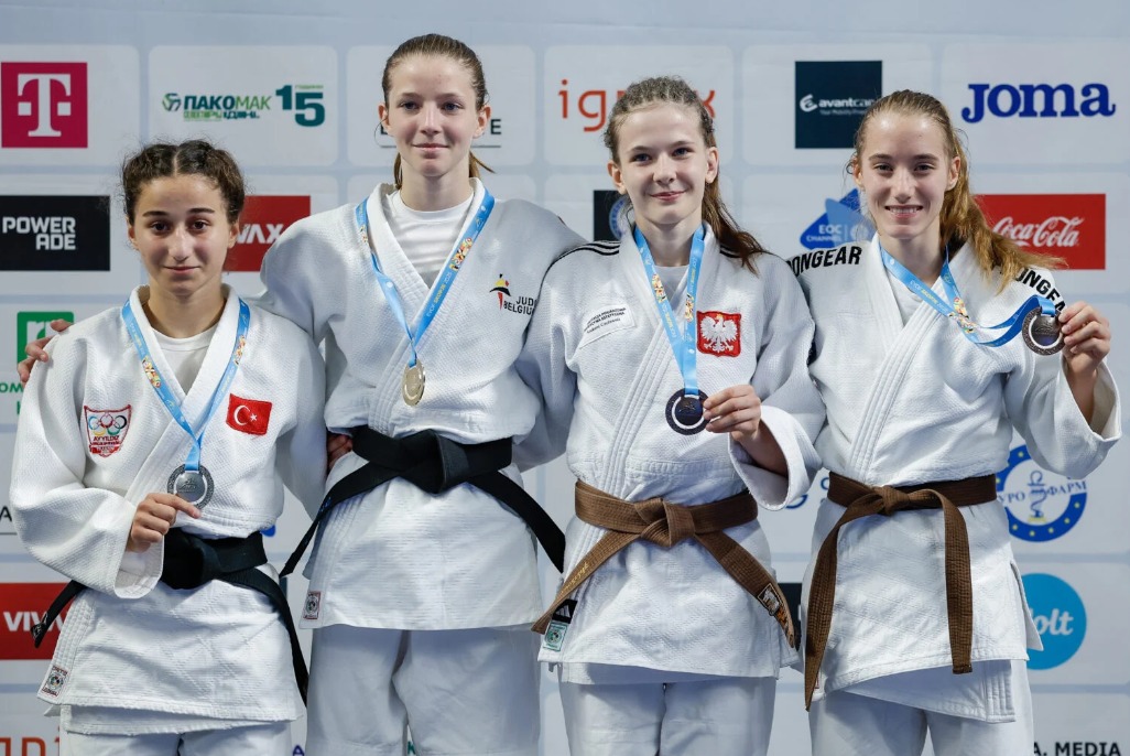 Fenne Peeters attrape l'or pour la Belgique après huit ans de sécheresse