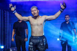 Ryugo Takeuchi Kang Ji a remporté une nuit de combat 34 6