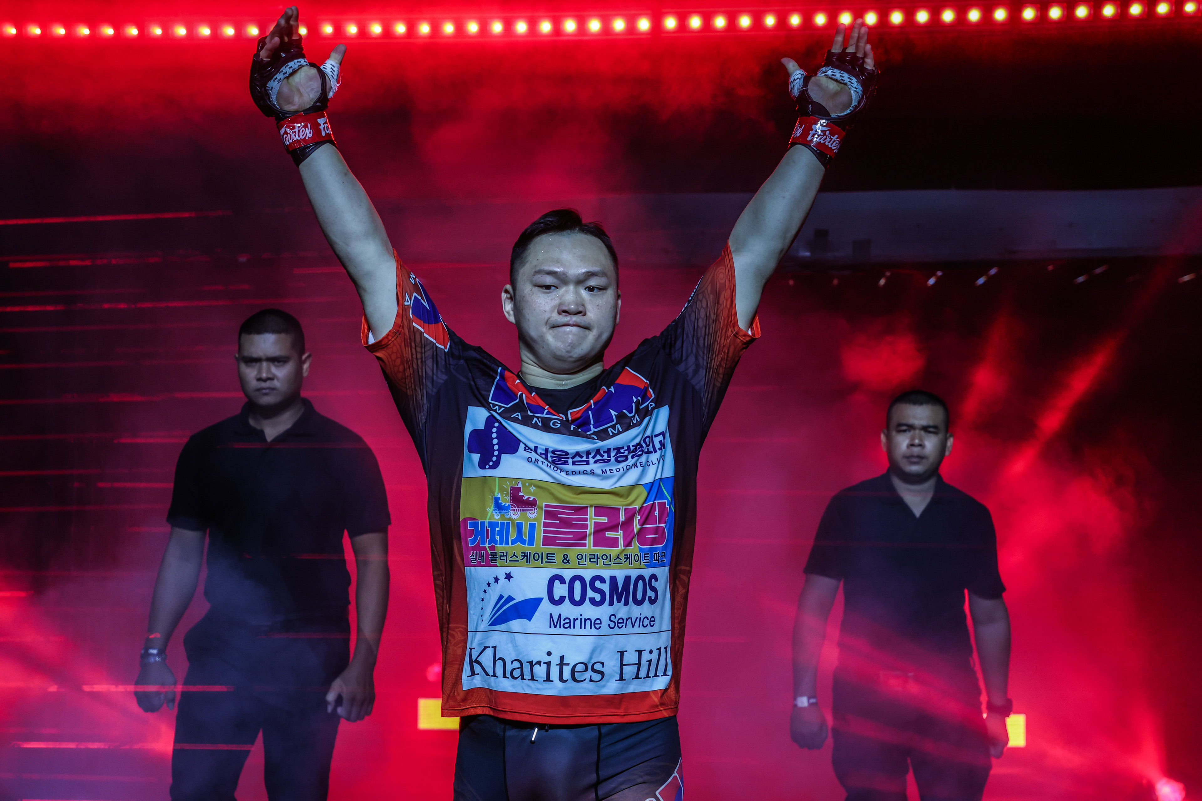Ryugo Takeuchi Kang Ji a remporté une nuit de combat 34 7.jpg