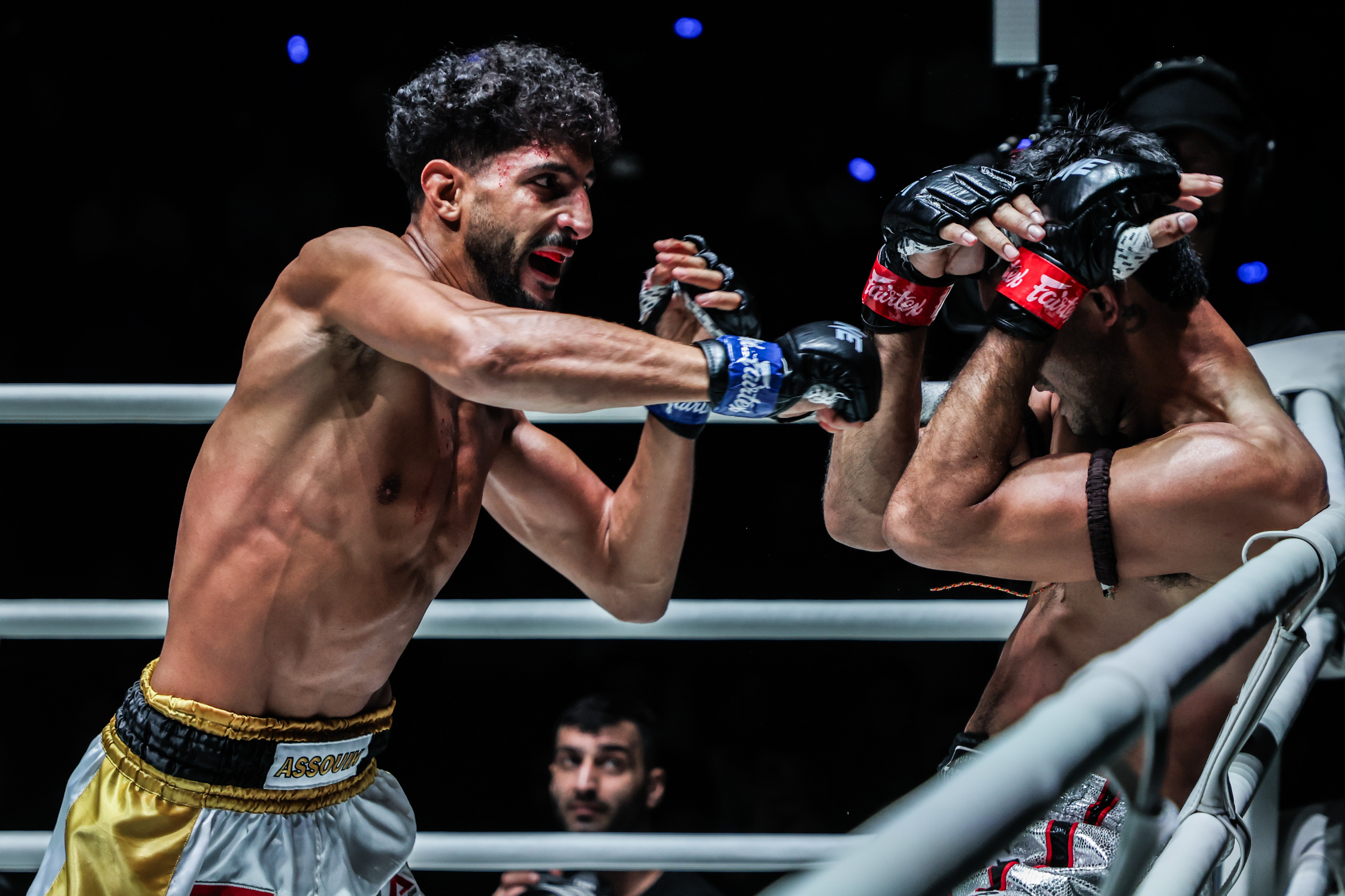 Rungrawee setongpeenong Youssef assouik one combat nocturne 34 8.jpg
