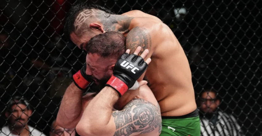Anthony Hernandez soumet Roman Dolidze à l'UFC Vegas 109