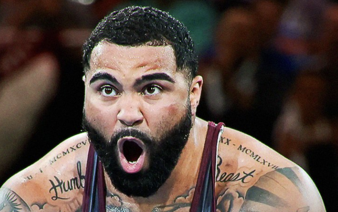Le médaillé d'or olympique, Gable Steveson, se déroule pour les débuts du MMA