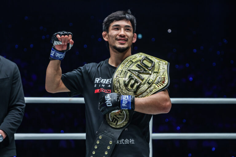 «  Pas de chance que ce sera un combat ennuyeux '' – Yuya Wakamatsu Eyes Explosif World Title Défense contre Joshua Pacio à un 173