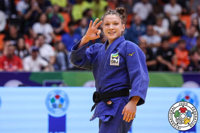 Triple historique de Ribeiro