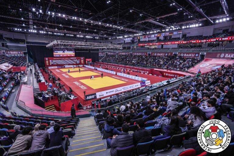 Van Tatami Tot Tafelspellen: Fans de Waarom Van Vechtsporten Zich Aangetrokken Voelen TOT Online Gokken