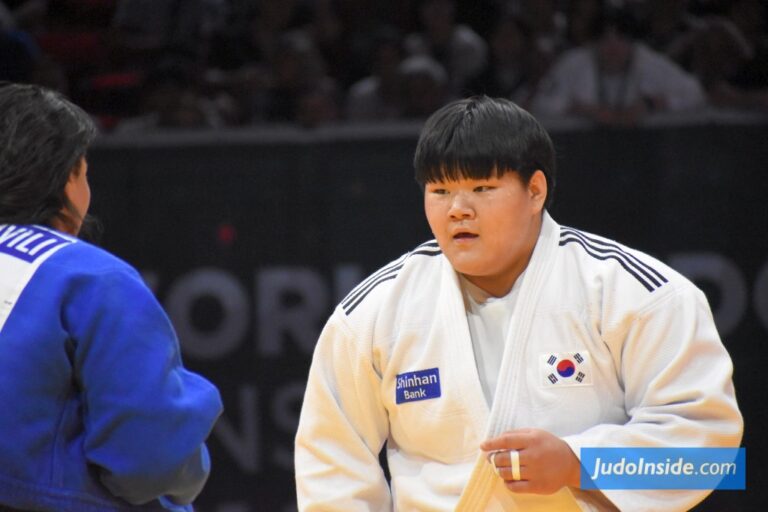 Hyeonji Lee capable de marquer de l'or du Grand Prix