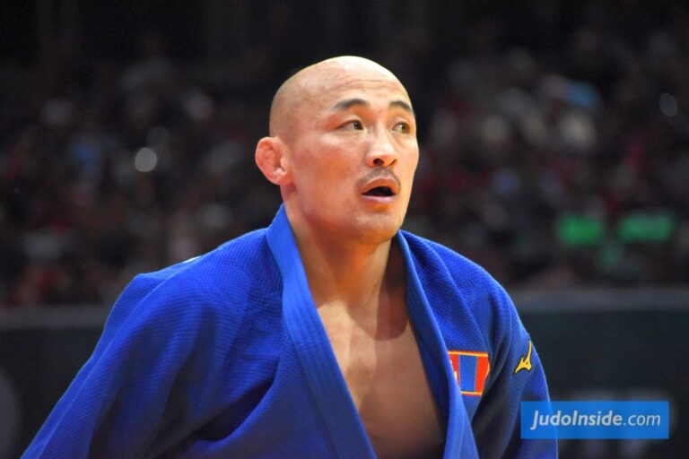 Kondo et Yondonperenlei brillent le premier jour à Qingdao
