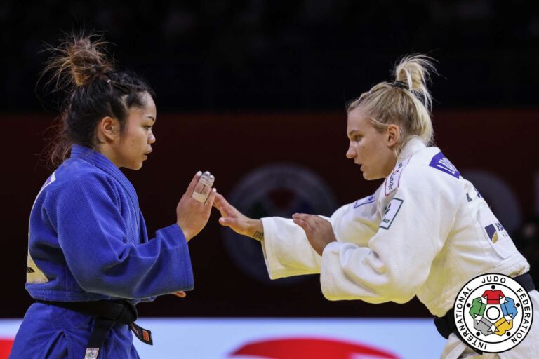 Lara CvJetko en forme à Qingdao