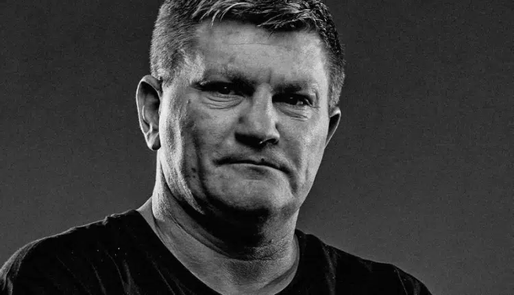 Les plans funéraires de Ricky Hatton ont annoncé