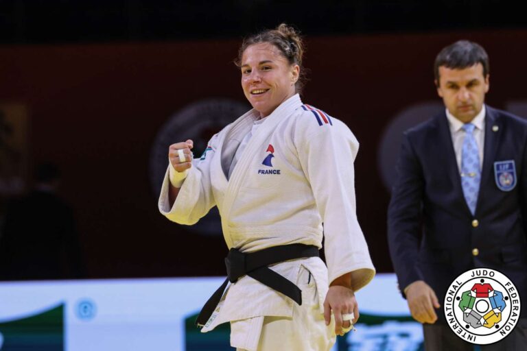 Manon Deketer frappe pour la France à Qingdao U63kg