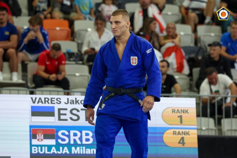 Milan Buki Bulaja défend courageusement le titre européen junior