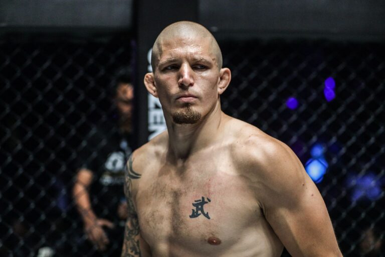 «  Un combattant et un enseignant '' – Zebaztian Kadestam en mission pour construire la prochaine génération de champions du monde de la Suède de la Suède du MMA