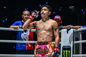 Akif Guluzada Jaosuayai Mor Krungthepthonburi One Fight Night 36 9
