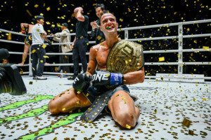 Jonathan di Bella Prajanchai pk saenchai une nuit de combat 36 16