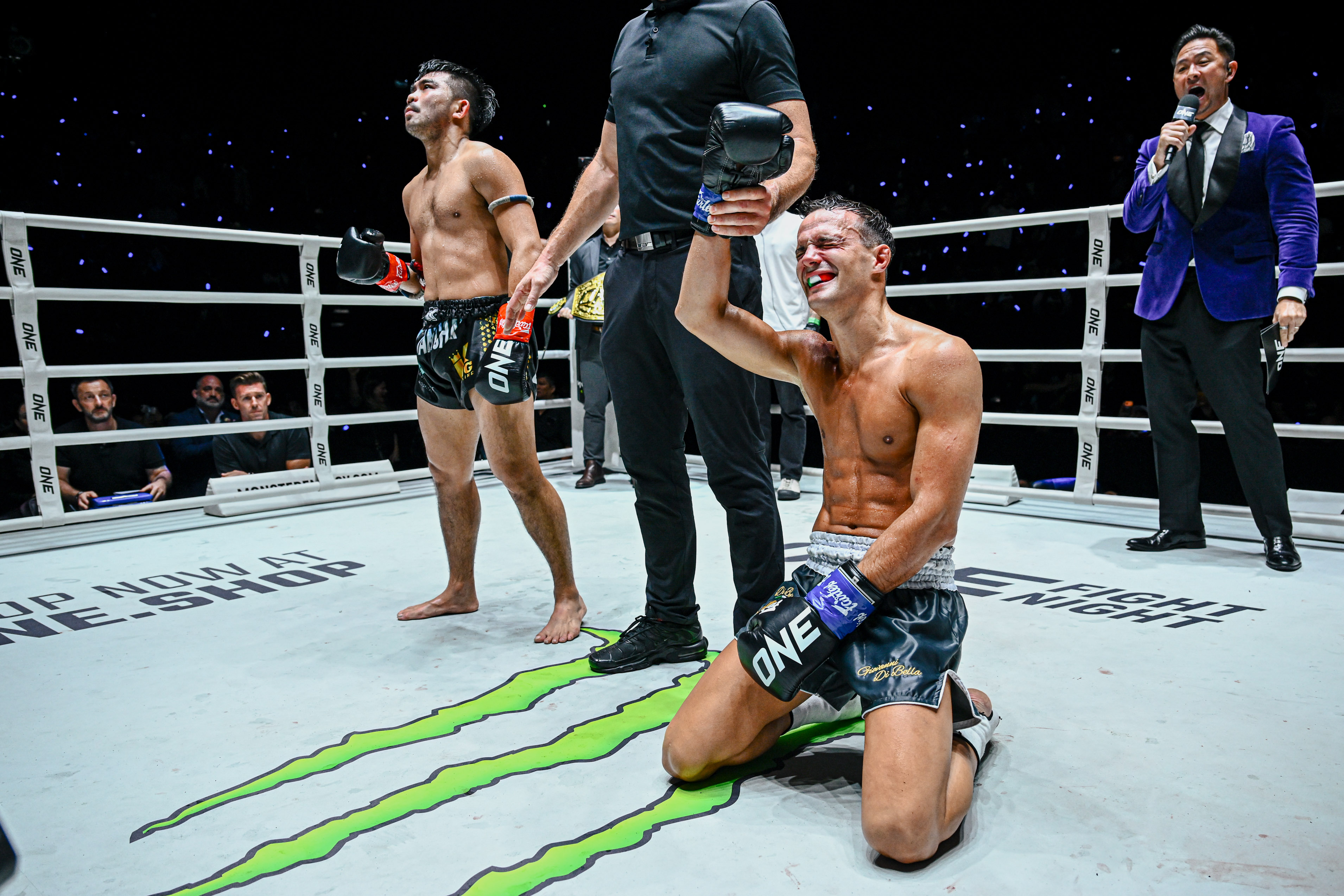 Jonathan di Bella Prajanchai pk saenchai un combat nocturne 36 12.jpg