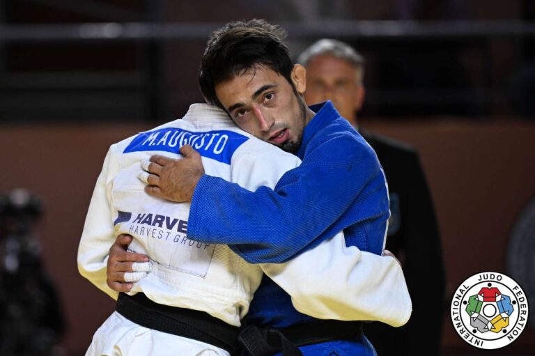 Cinquième victoire du World Tour pour le poids léger Balabay Aghayev