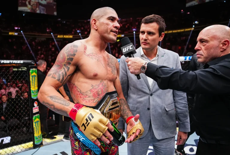 Le point de vue de Joe Rogan sur la situation du BMF à l'UFC et qui, selon lui, est le plus méritant
