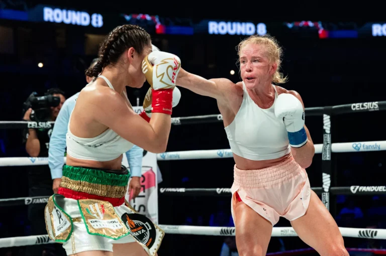 Holly Holm devrait se battre pour le titre WBA